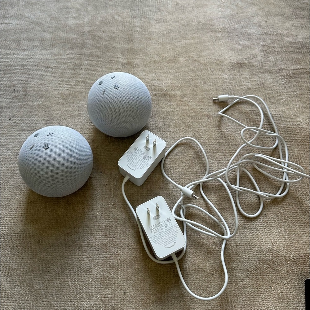 Two Amazon 4th Generation Echo Dots Never Used